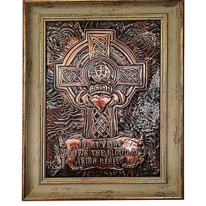 CELTIC CROSS WITH  CLADDAGH